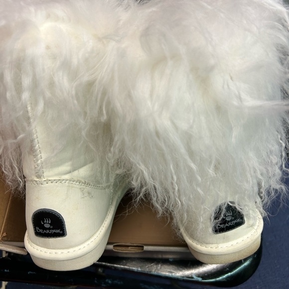 Bear paw fluffy fuzzy boot - Picture 2 of 5